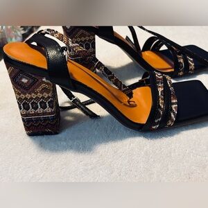 Brand New Stylish Heels By ANYTHING BUT MONDAY - Size 9.5 - Heel 3.5 “ - box 5